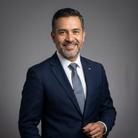 Dr. Alejandro Fuentes